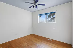 646 Dickens Ave, Glendale Heights, IL 60139 - Photo 11