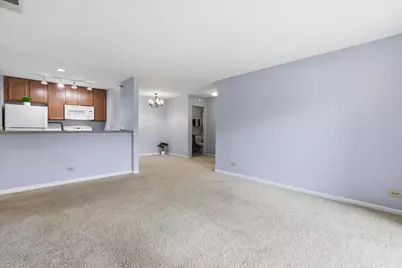 202 Glengarry Drive #206, Bloomingdale, IL 60108 - Photo 5