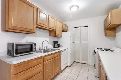 80 Fernwood Drive #O, Bolingbrook, IL 60440 - Photo 9