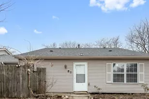 80 Fernwood Dr, Bolingbrook, IL 60440 - Photo 1