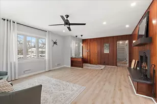 1213 Campbell St, Joliet, IL 60435 - Photo 7