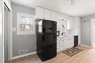 1213 Campbell St, Joliet, IL 60435 - Photo 15