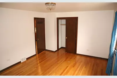 6102 W 64th Street, Chicago, IL 60638 - Photo 7