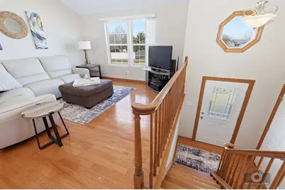 7415 W Braemar Lane W, Frankfort, IL 60423 - Photo 3