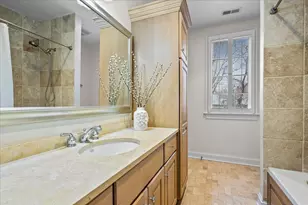 410 Cedar St, Winnetka, IL 60093 - Photo 33