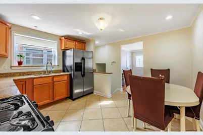 3633 W 58th Place, Chicago, IL 60629 - Photo 11