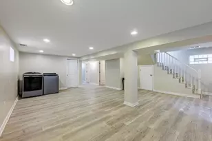 3633 W 58th Pl, Chicago, IL 60629 - Photo 23