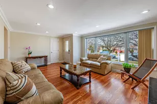 3633 W 58th Pl, Chicago, IL 60629 - Photo 3