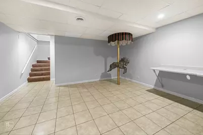 98 Willow Parkway, Buffalo Grove, IL 60089 - Photo 19