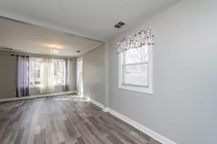 400 7th Ave, Libertyville, IL 60048 - Photo 9