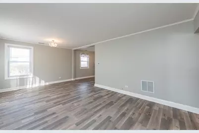 400 7th Avenue, Libertyville, IL 60048 - Photo 13