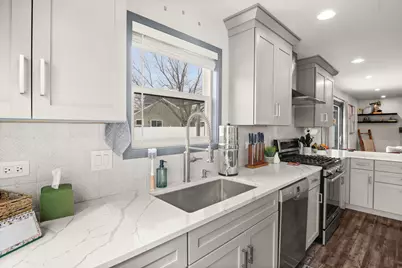 2S130 Waltham Court, Warrenville, IL 60555 - Photo 11