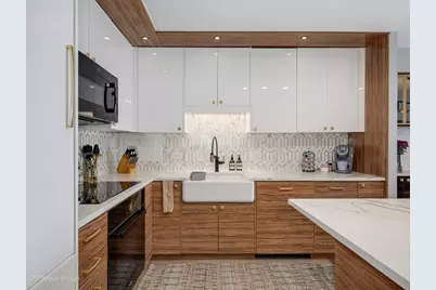 1440 N Lake Shore Drive #19BD, Chicago, IL 60610 - Photo 9