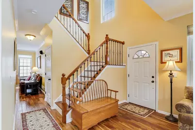 801 Dunhill Court, Gurnee, IL 60031 - Photo 5