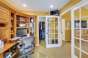 801 Dunhill Ct, Gurnee, IL 60031 - Photo 23