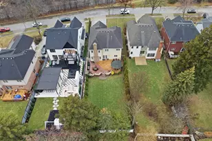 395 S Scott St, Elmhurst, IL 60126 - Photo 35