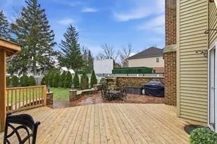 395 S Scott St, Elmhurst, IL 60126 - Photo 31