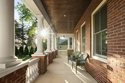 326 E Central Road, Arlington Heights, IL 60005 - Photo 5