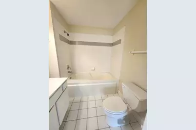 43 Foxcroft Boulevard #135, Naperville, IL 60565 - Photo 23