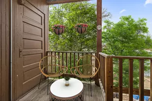 2322 W Farwell Ave, Chicago, IL 60645 - Photo 19