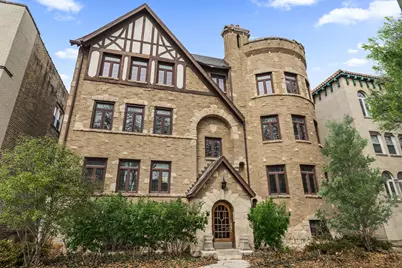 2322 W Farwell Avenue #3W, Chicago, IL 60645 - Photo 1