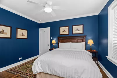 2322 W Farwell Avenue #3W, Chicago, IL 60645 - Photo 11