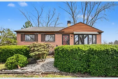 1S165 Buttercup Lane, Villa Park, IL 60181 - Photo 1