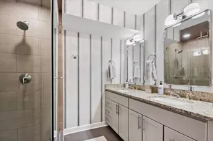 807 W Wolfram St, Chicago, IL 60657 - Photo 17