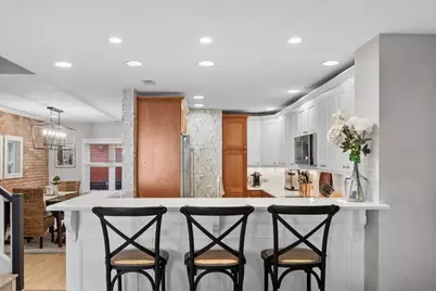 807 W Wolfram Street #6, Chicago, IL 60657 - Photo 7