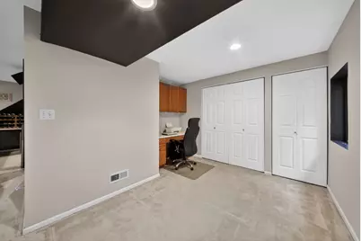 701 Lindsay Lane, West Dundee, IL 60118 - Photo 39