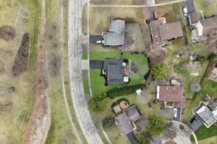 701 Lindsay Ln, West Dundee, IL 60118 - Photo 51