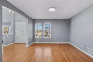 1480 Tudor Dr, Mundelein, IL 60060 - Photo 5