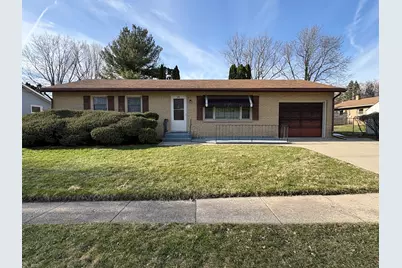 215 Phyllis Avenue, Rochelle, IL 61068 - Photo 1