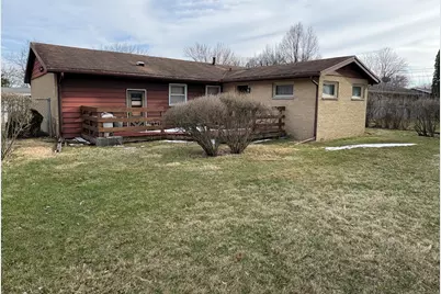 215 Phyllis Avenue, Rochelle, IL 61068 - Photo 27