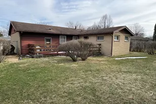 215 Phyllis Ave, Rochelle, IL 61068 - Photo 27