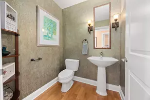 10 E Delaware St, Chicago, IL 60611 - Photo 27