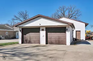 3230 N Glenn Rd, Bourbonnais, IL 60914 - Photo 33