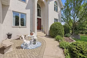 12959 Silver Fox Dr, Lemont, IL 60439 - Photo 9