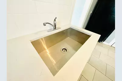 2300 W Granville Avenue #G, Chicago, IL 60659 - Photo 21