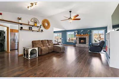 1335 Deerpath Road, Aurora, IL 60506 - Photo 5