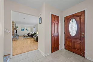 401 East Side Dr, Geneva, IL 60134 - Photo 3