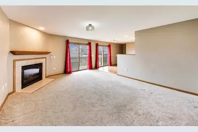 367 Stonington Place #367, South Elgin, IL 60177 - Photo 3