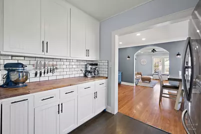 381 Douglas Avenue, Crystal Lake, IL 60014 - Photo 21