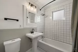 381 Douglas Ave, Crystal Lake, IL 60014 - Photo 13