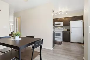 903 N Linden St, Normal, IL 61761 - Photo 7