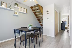 903 N Linden St, Normal, IL 61761 - Photo 11