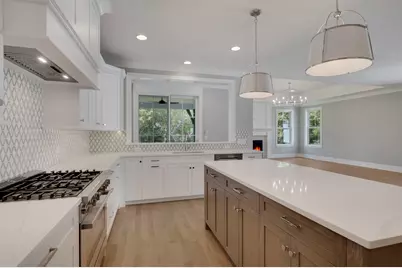 [Address not provided], Willowbrook, IL 60527 - Photo 5