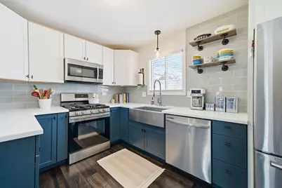 30W240 Leominster Court, Warrenville, IL 60555 - Photo 7