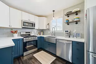 30W240 Leominster Ct, Warrenville, IL 60555 - Photo 7