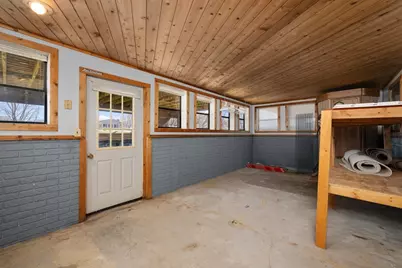 3545 W Harbor Drive, Bettendorf, IA 52722 - Photo 51